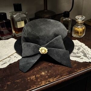 Vintage Black Fur Felt Pillbox Hat Front Bow Faux Pearl Union Made 1950s 1960s